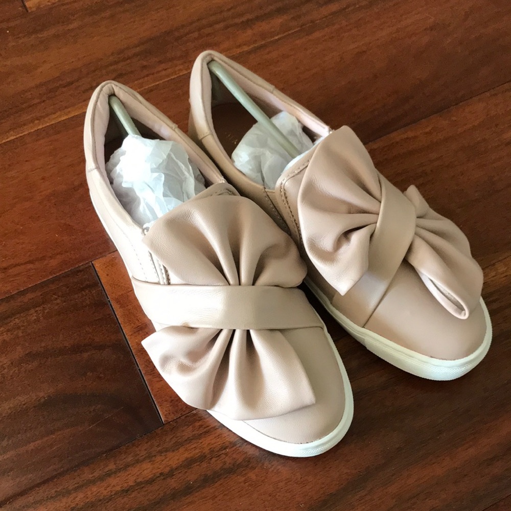Halogen Mika slip-on sneaker size 6 NWOT